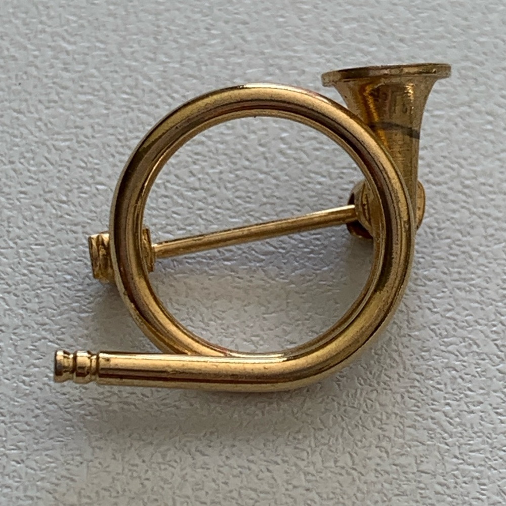 Vintage Gold Tone French Horn Brooch